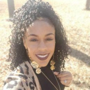 Meet your Posher, Carissa